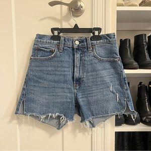 Abercrombie and fitch 4” high rise jean short